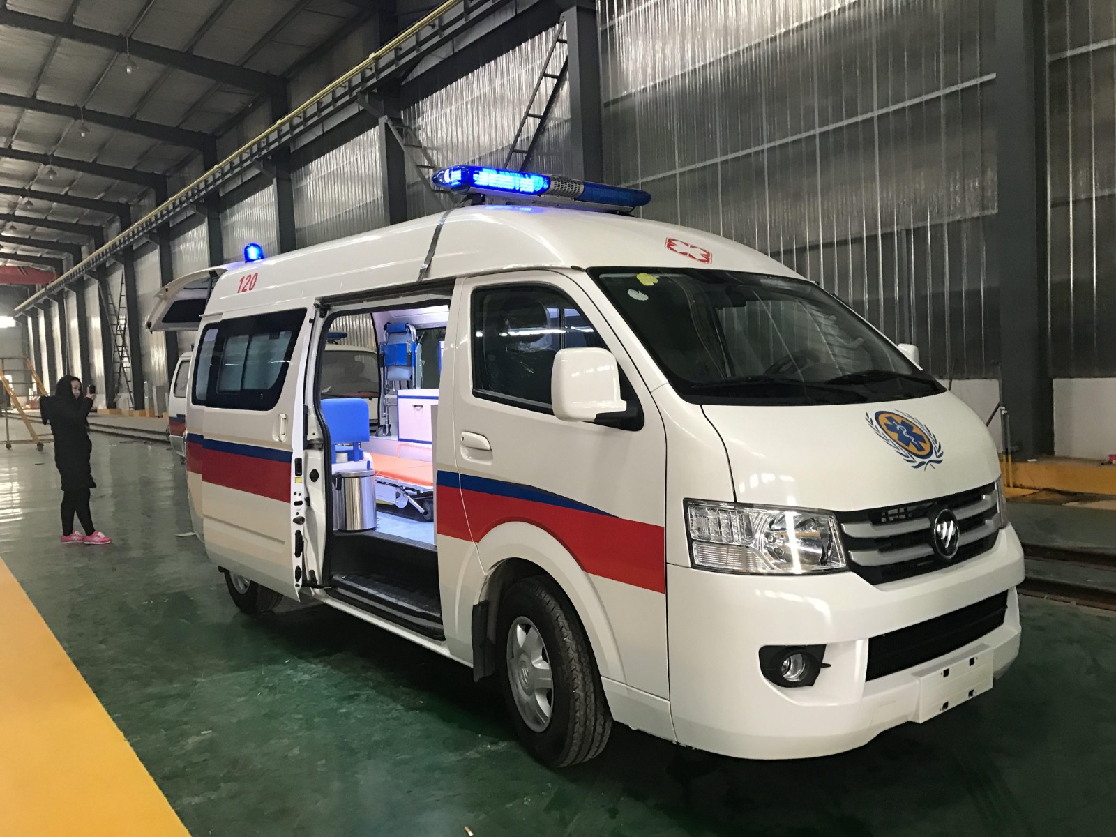 元江救护车转院