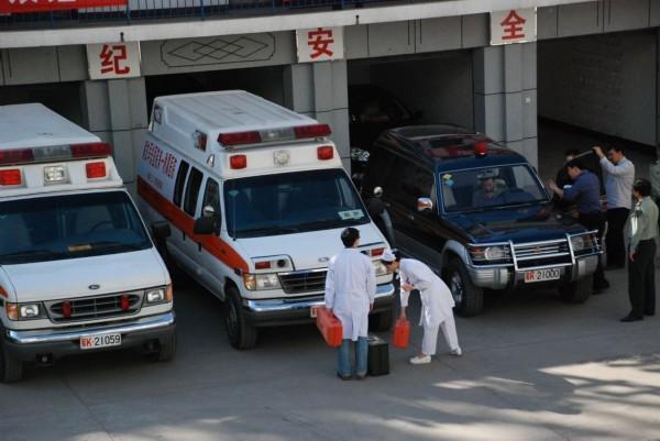 元江救护车转院